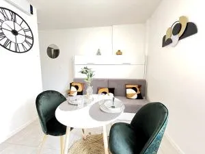 Studio Lumière du Centre - Parking - Romans - 伊泽尔河畔的罗曼