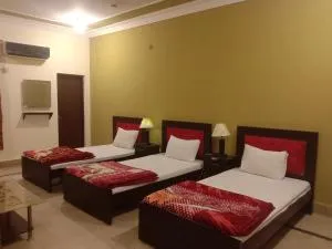Regal Guest House - Multan