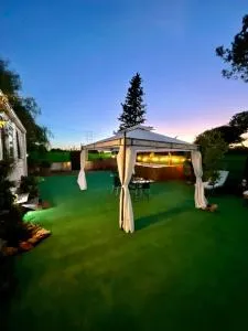 Nómada, Chalet con Jacuzzi Privado en Alcalá de Guadaíra - 乌特雷拉