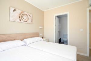 Moss Rose by ON Travel