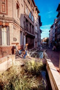 Appartements Le Canyon Rouen Centre by MyFrenchPAT Terrasse & Parking : photos des chambres