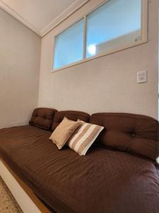 Depto en Edificio Maral 14 soleado céntrico funcional Zona Guemes