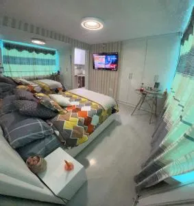 Gold House Oro - Hacienda Mera