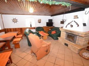 Chalet in Ore Mountains near Ski Slopes