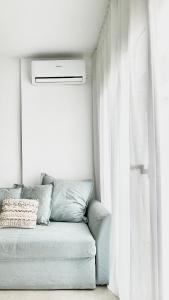 Apartament estilós i renovat a primera línia, amb vistes privilegiades!