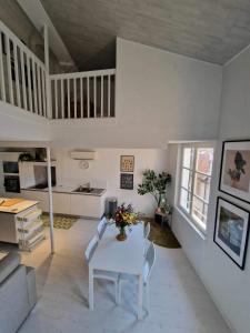 Appartements Duplex 90m² + terrasse : photos des chambres