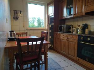 QUIET PEACEFUL 2BR apartment with parking in KIRCHBERG