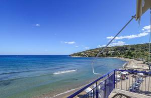 Nikos Beach Suites No1