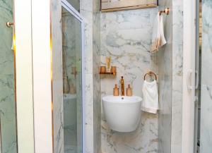 Homes of Ace Studio 1