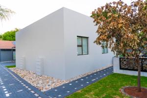 Homes of Ace Studio 1