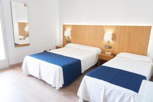 Triple Room (2 Adults + 1 Child) room in Nautilus Hotel