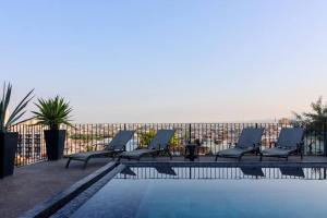 Condo de Ondas - Modern beach themed 1 bed 1 bath