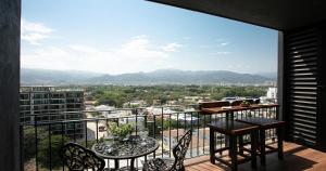 Zoho Skies Amazing View Sleeps 6, #T1-1104