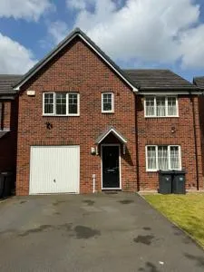 P&F Edgbaston Birmingham UK, 28 Ashes Lane Birmingham - 西布罗姆维奇