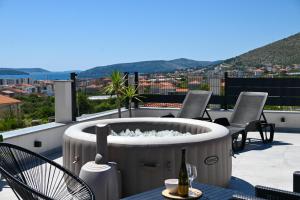 Studio apartman with jacuzzi on rooftop