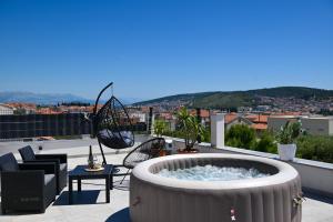 Studio apartman with jacuzzi on rooftop