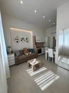 TEDDY'S HOME Luminoso accogliente e moderno - راكالي