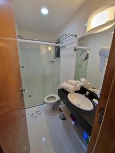 Flat condomínio Porto Marina