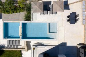 Gorgeous Crete Villa 4 Bedrooms Villa Psínthos Terrace With Two Private Pools Bbq Rethymno