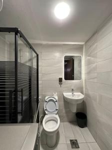 Stylish Luxe Apartment FR 0004