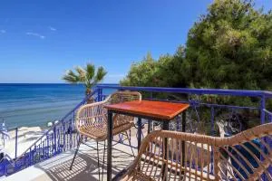Niko's Beach Suites Νο2 - Sálones