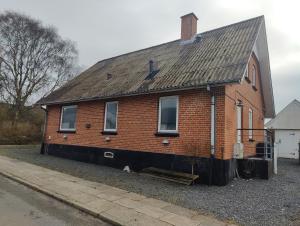 Billig overnatning tæt på badestrand og jesperhus