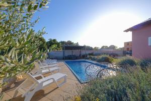 Ferienhaus mit Privatpool für 6 Personen ca 80 qm in Ližnjan, Istrien Südküste von Istrien