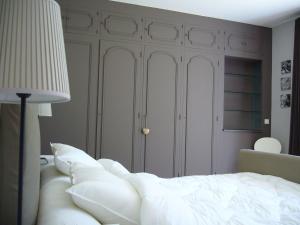 Maisons de vacances Gite Villemaury, 3 pieces, 4 personnes - FR-1-581-69 : photos des chambres