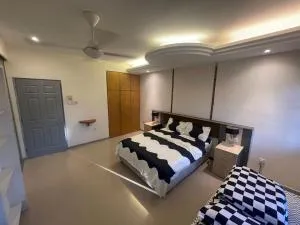 Permas Jaya near Senibong Cove CIQ KSL Mid Valley - 马西