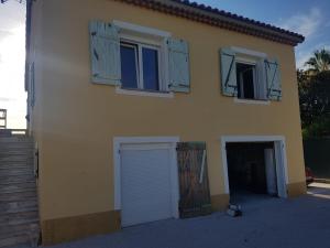 Villa moderne avec piscine vue mer à Nice Bellet