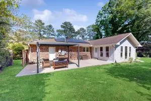 Quiet Retreat - Hopkins