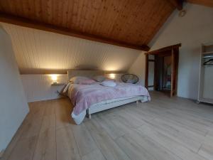 Retraite Champêtre avec Jardin, Piscine et Proximité Château à Châteaudun - FR-1-581-134