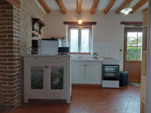 Retraite Champêtre avec Jardin, Piscine et Proximité Château à Châteaudun - FR-1-581-134