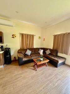 Casa del Sol, Barra de Santiago