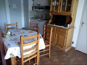 Appartements Beautiful apartment - Swimming pool - 4 people : photos des chambres