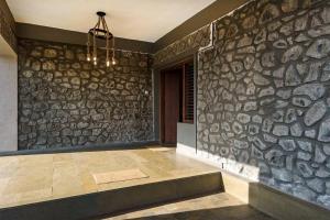 STONE Mansion by Phoenix Stays Igatpuri