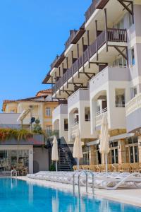 Side Village Family Suite -Inclusive