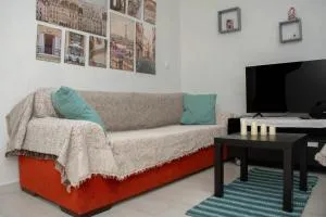 Eleni's Home - Khrisóvitsa