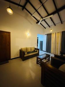 Villa Breeze