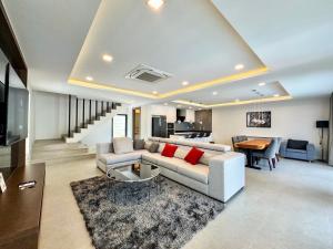 Serenity Jomtien Pool Villa