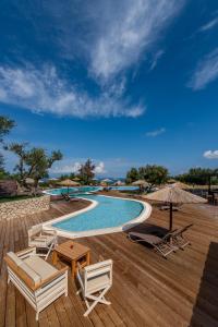 Elegance Luxury Executive Suites - Adults Only Zakynthos Greece