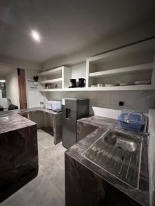 Dpto a 3 min Plaza Huánuco y 1 cuadra Open Plaza