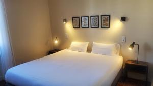 Hotels Grand Hotel de la Poste : photos des chambres