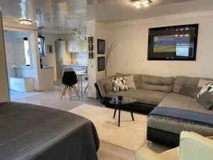 Toms Ferienhütte - Lug