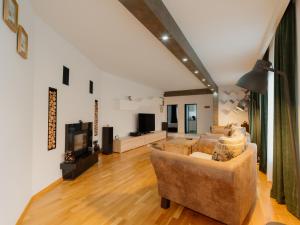 TCM Residence