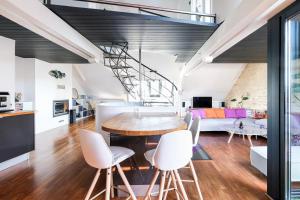 Appartements Triplex de Charme : Terrasse/Vue Panoramique : photos des chambres