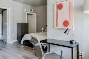 Blueground Oakland wd nr bakeries bars SFO-1717