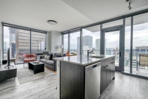 Blueground Downtown pool lounge gym nr shops ATX-257