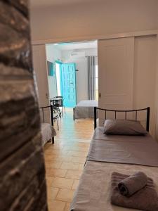 Cueva Con Vista Studios