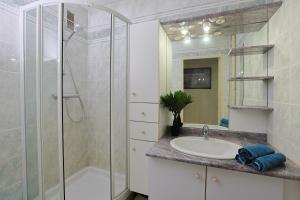 Lumière et Espace, Lyon et Pilat à votre Portée